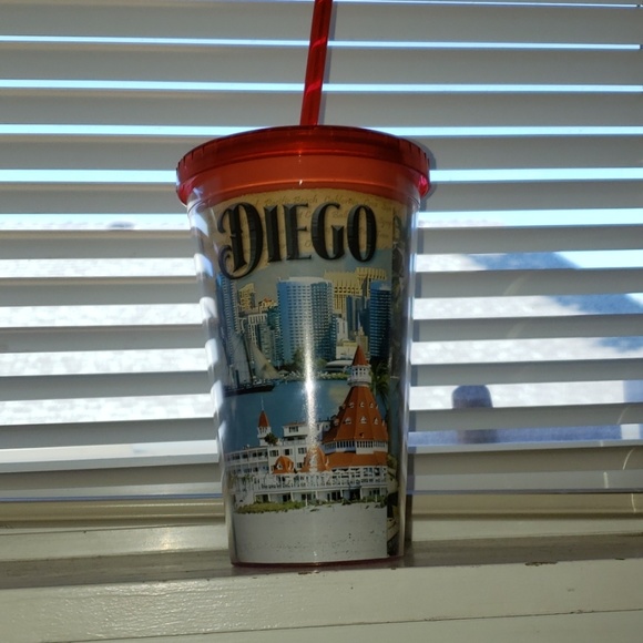 Cup - Picture 3 of 4